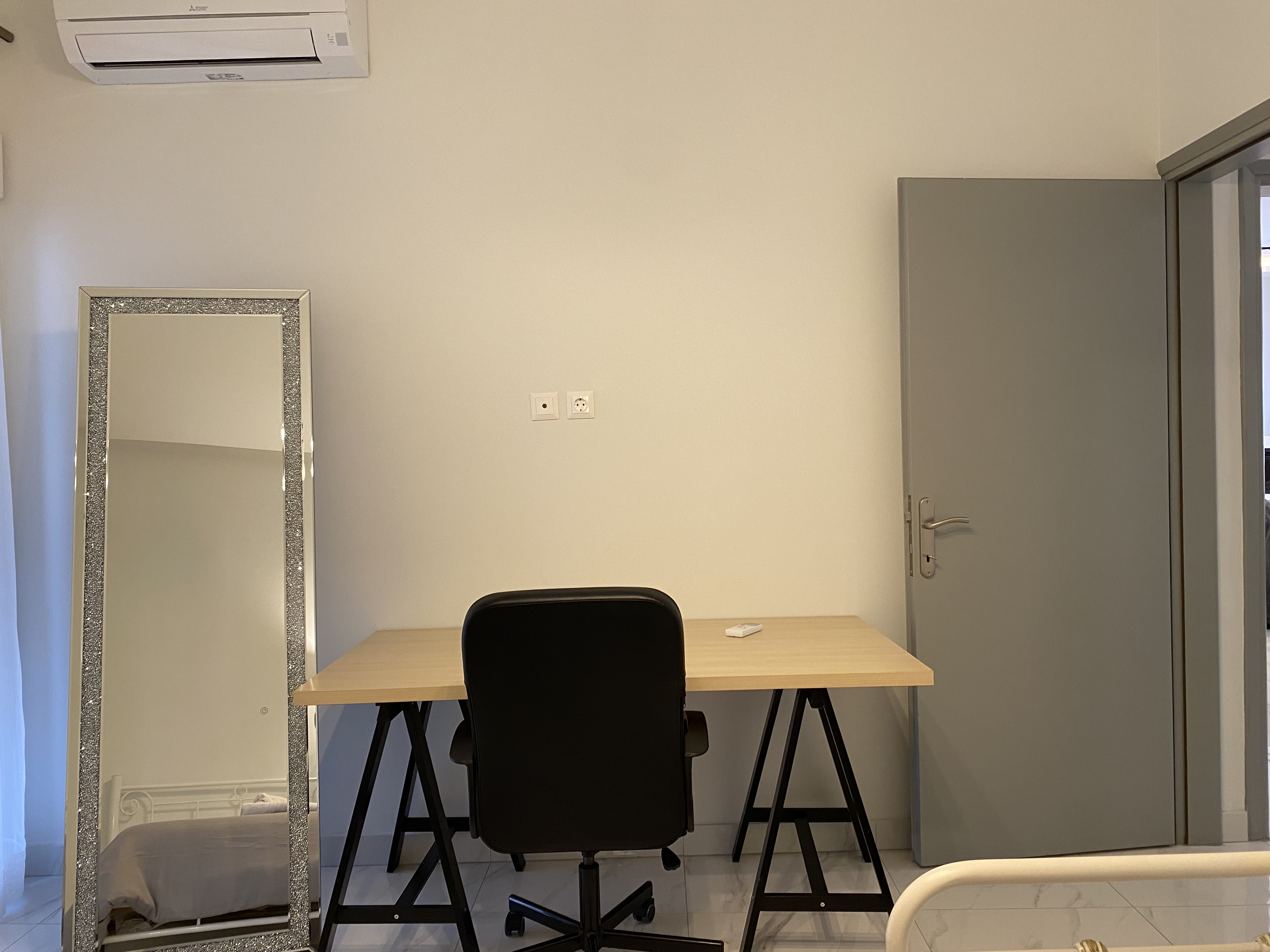 Angel Luxury Apartment City Center Volos