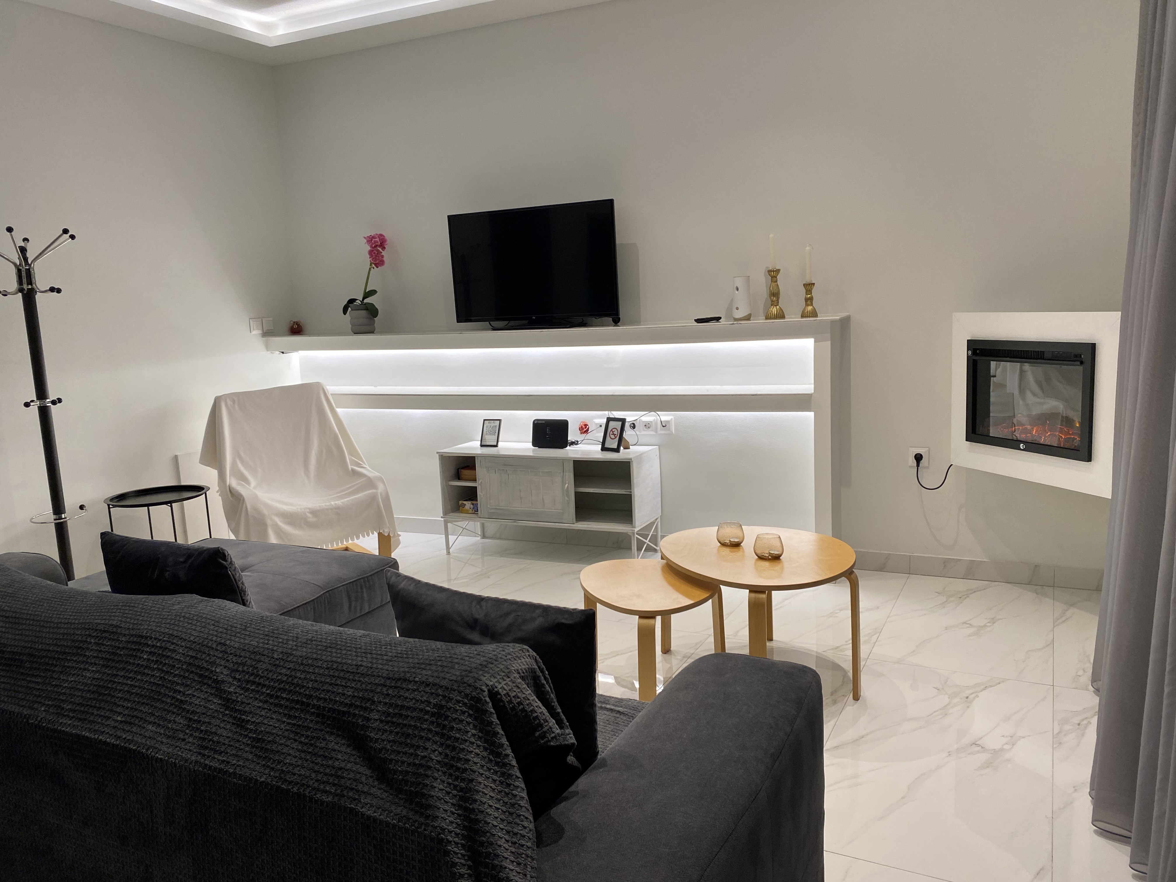 Angel Luxury Apartment City Center Volos